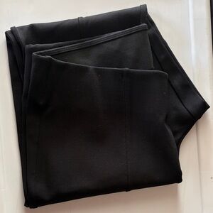 Old Navy women’s Black Stevie pull on pants